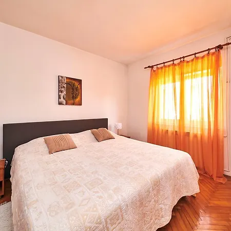 Apartamento In Porec/istrien 9870